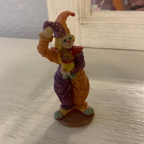Other - Super cute small clown figurine
